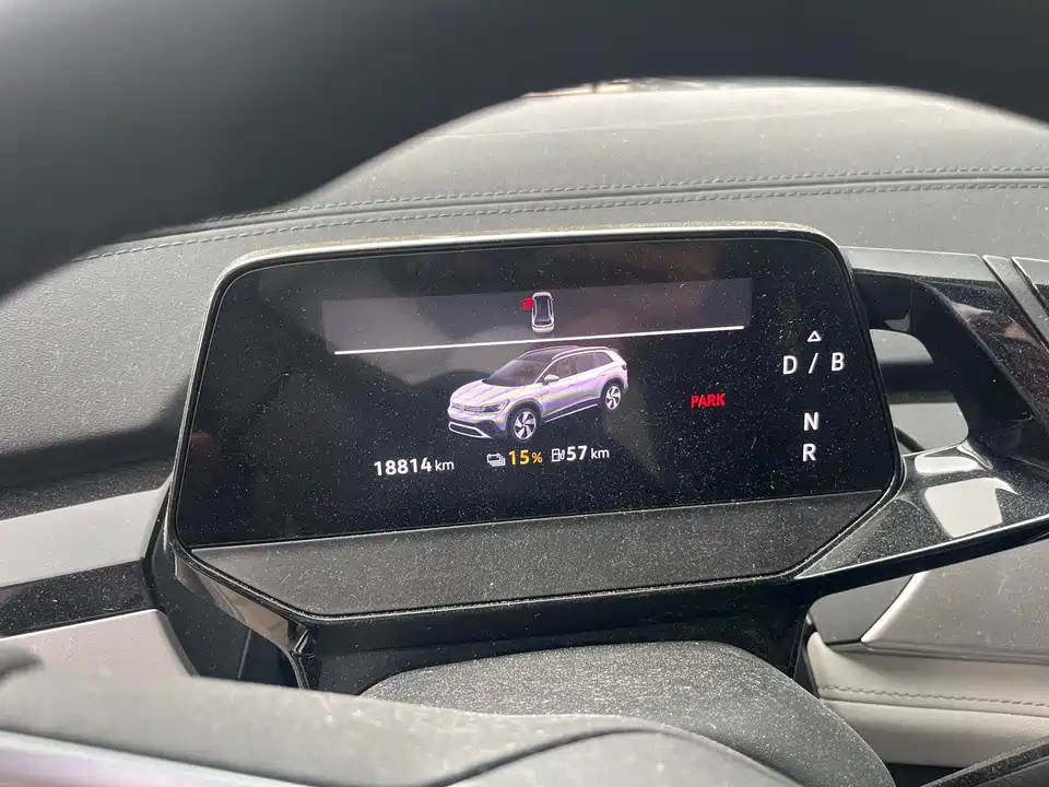 Volkswagen ID.6 CROZZ