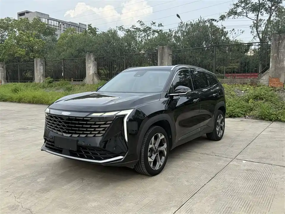 Geely Atlas L
