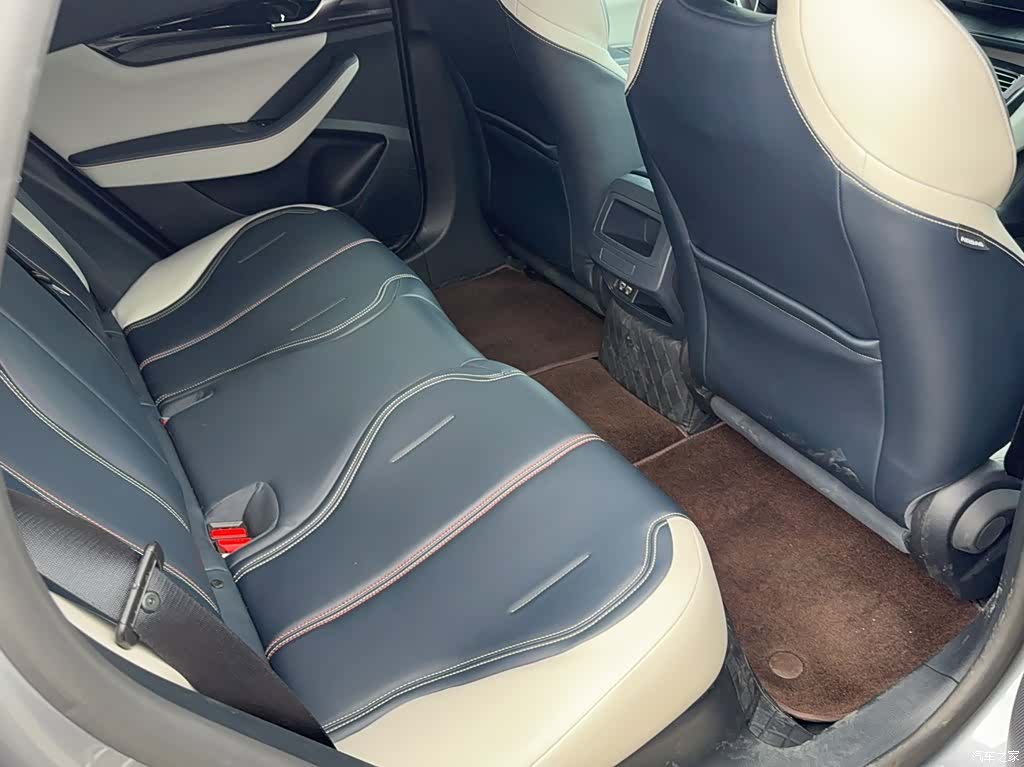 BYD Qin, 2023 9