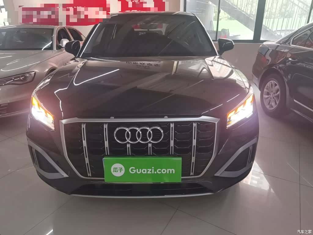 Audi Q2L, 2023 3