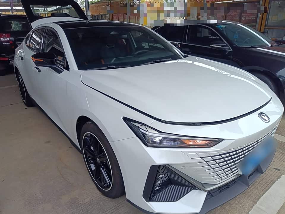 Changan UNI-V Changan UNI-V