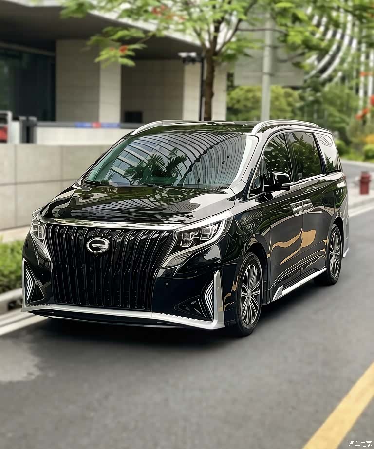 Trumpchi M8, 2023 2