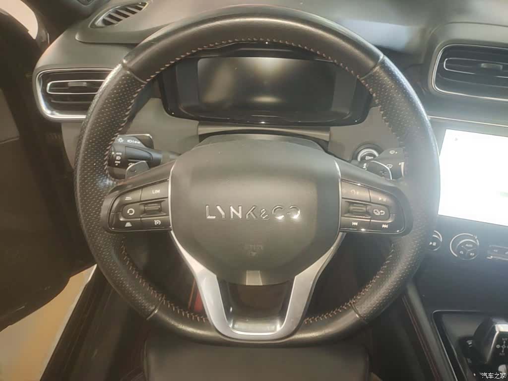 Lynk & Co 01, 2020 11