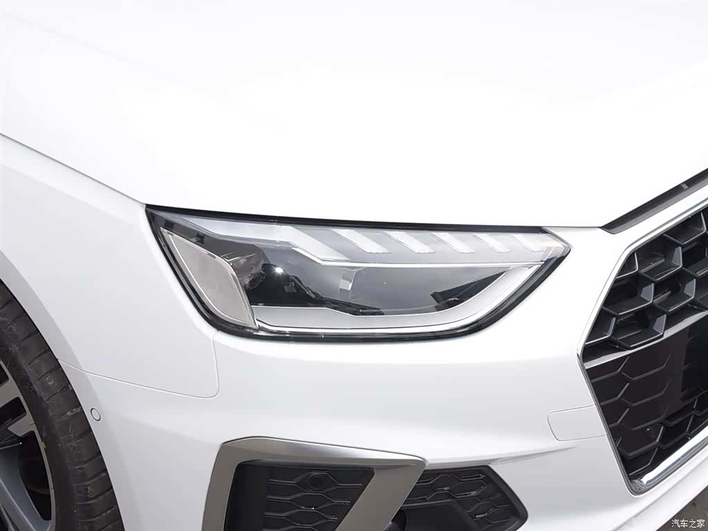 Audi A4L, 2020 16