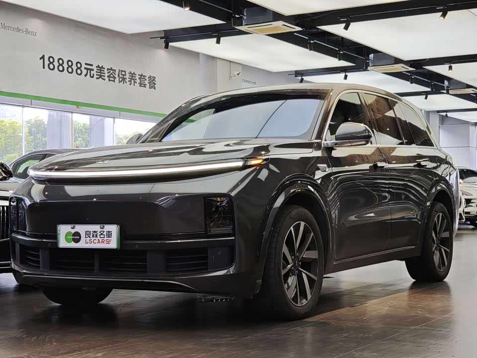 Li Auto Ideal L8