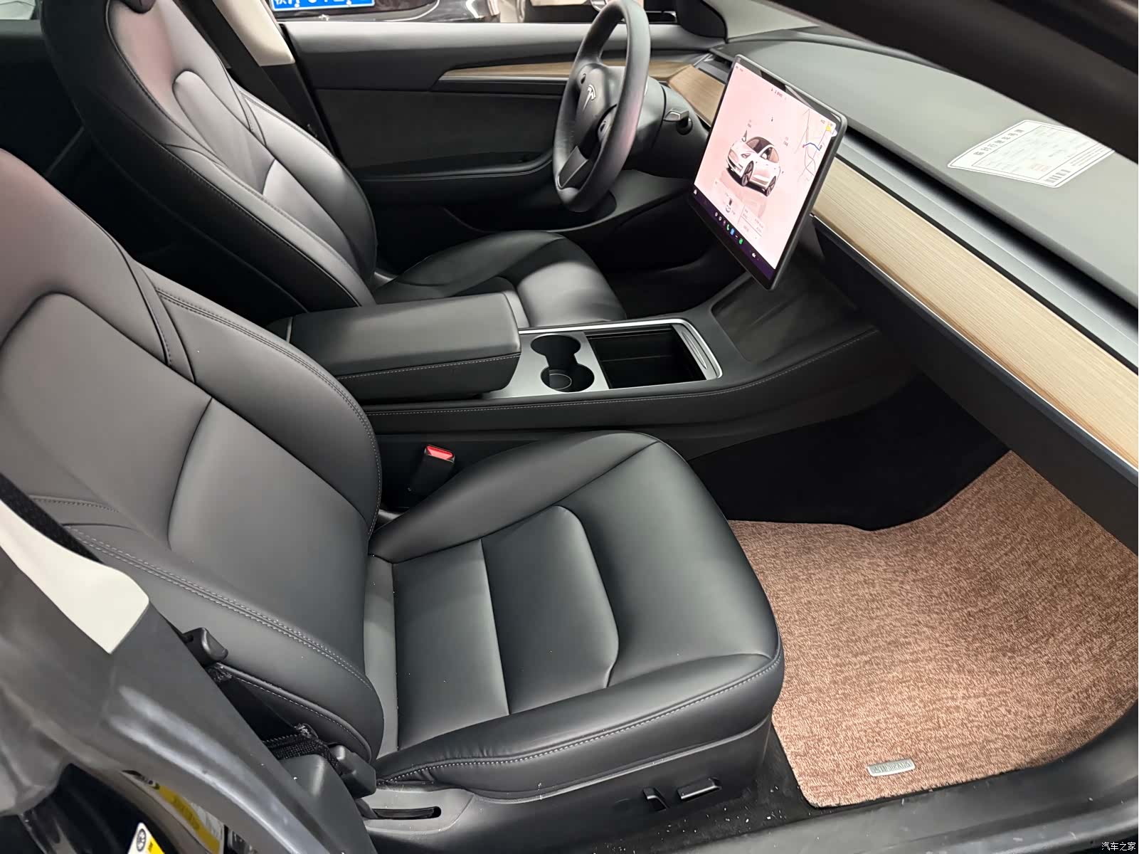 Tesla Model 3, 2023 6