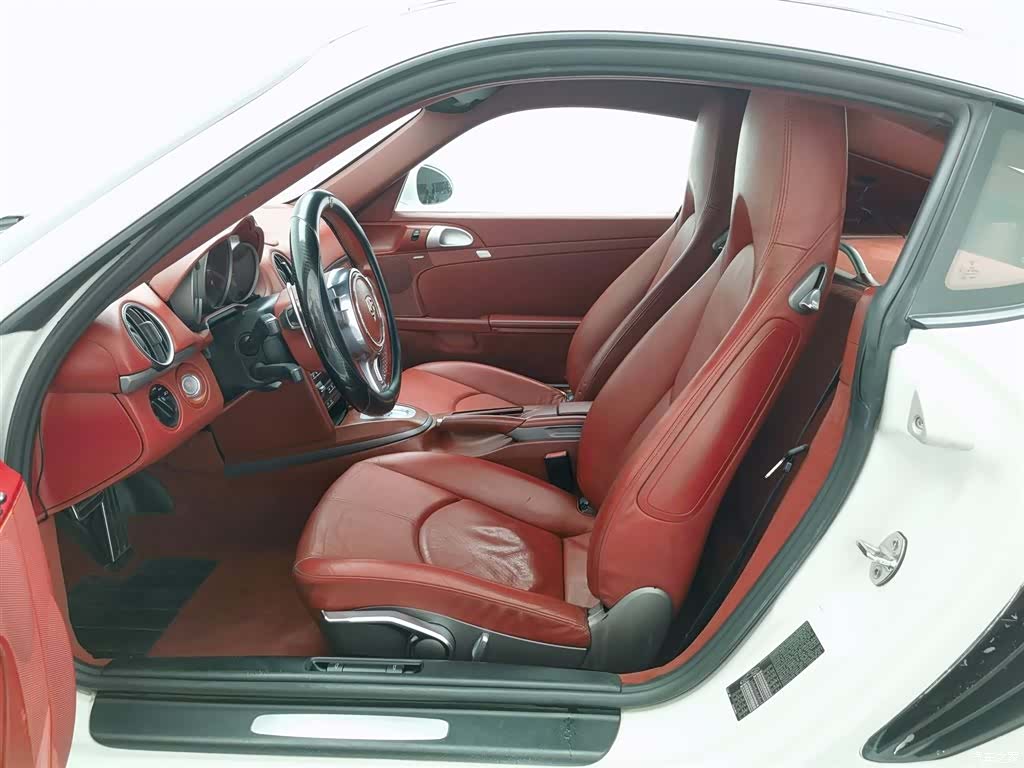 Porsche Cayman, 2012 10