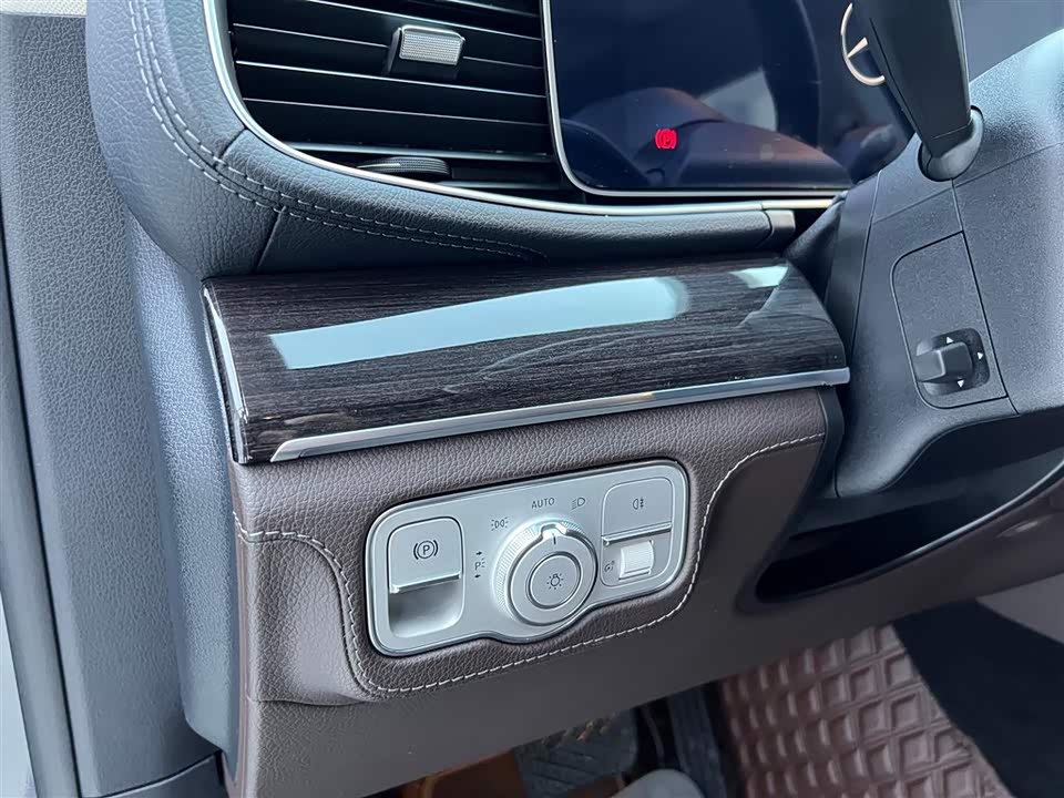 Mercedes-Benz GLS Mercedes-Benz GLS