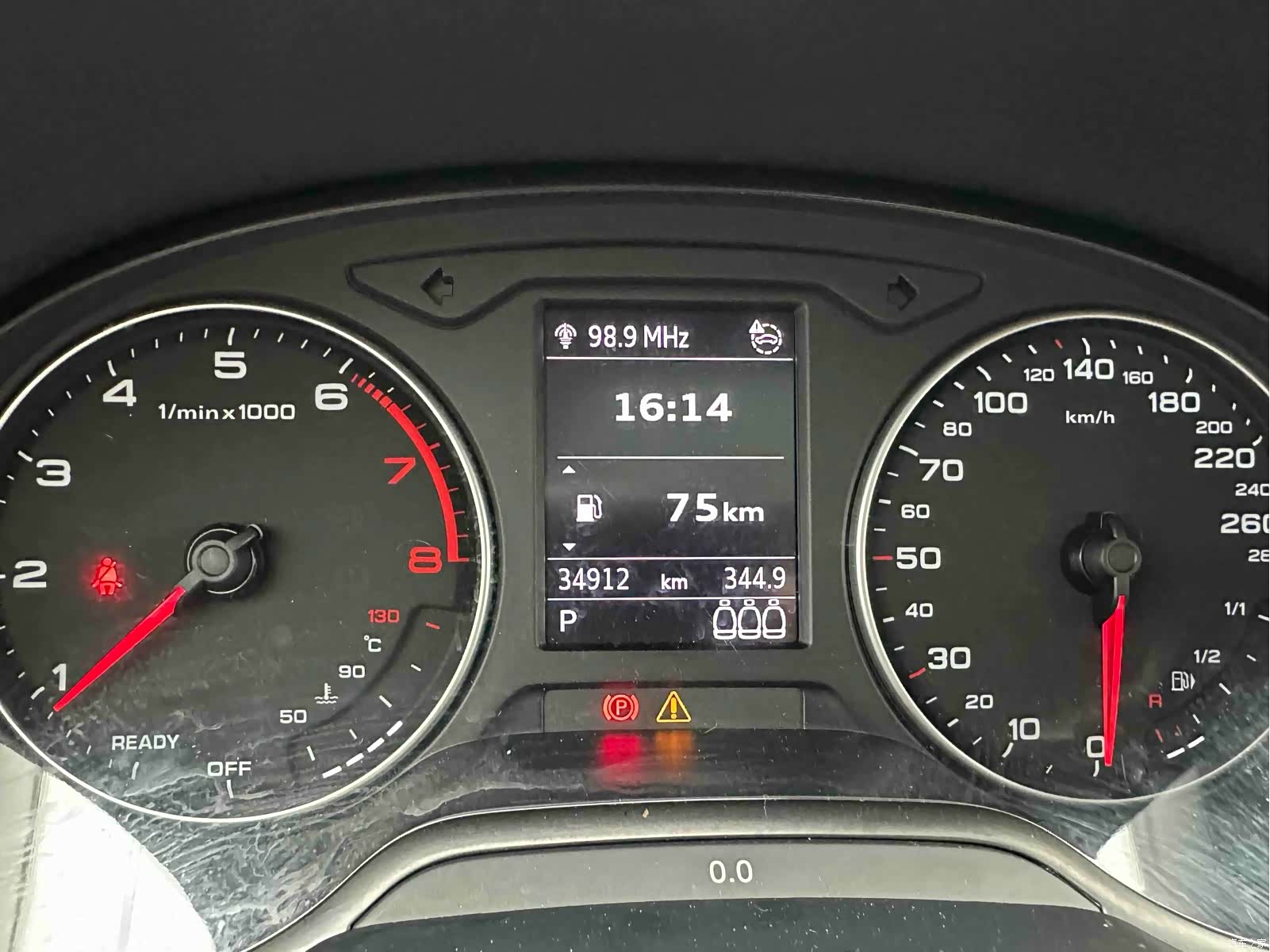 Audi Q2L, 2022 14