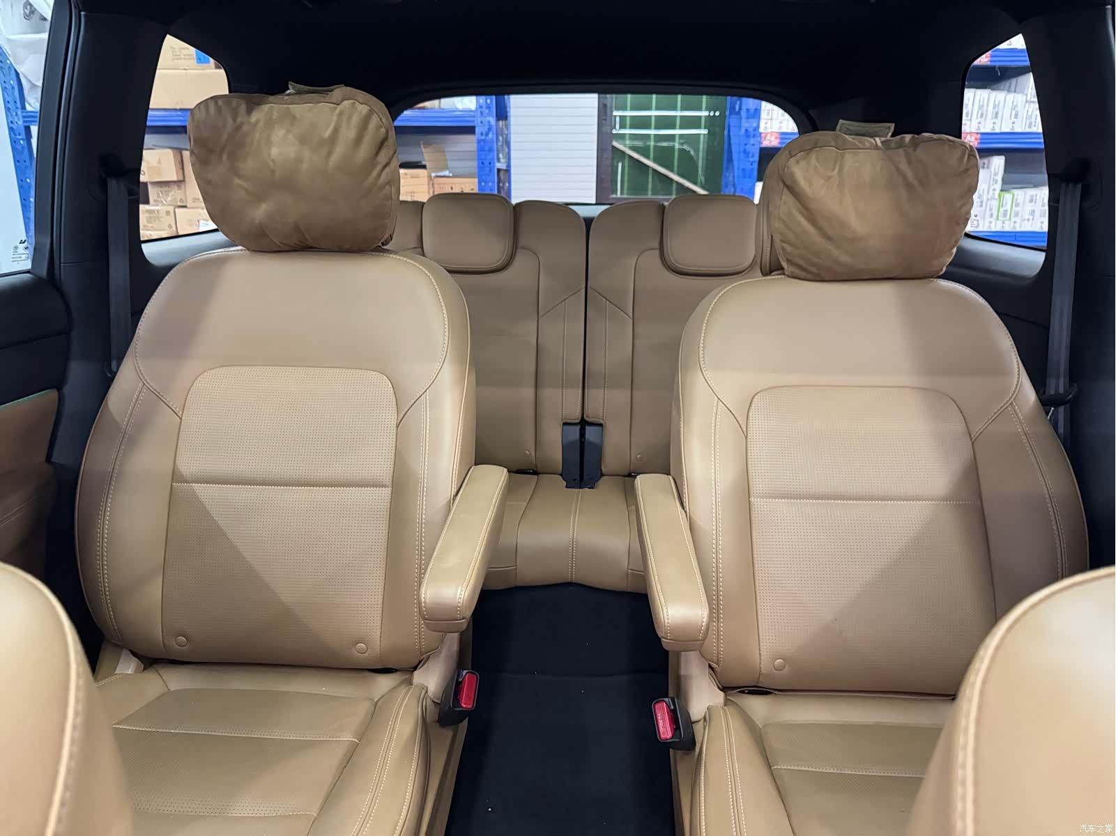 Li Auto ONE, 2023 11