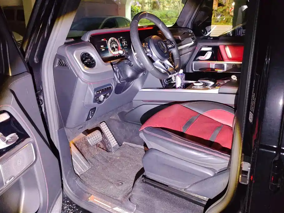 Mercedes-Benz G-class