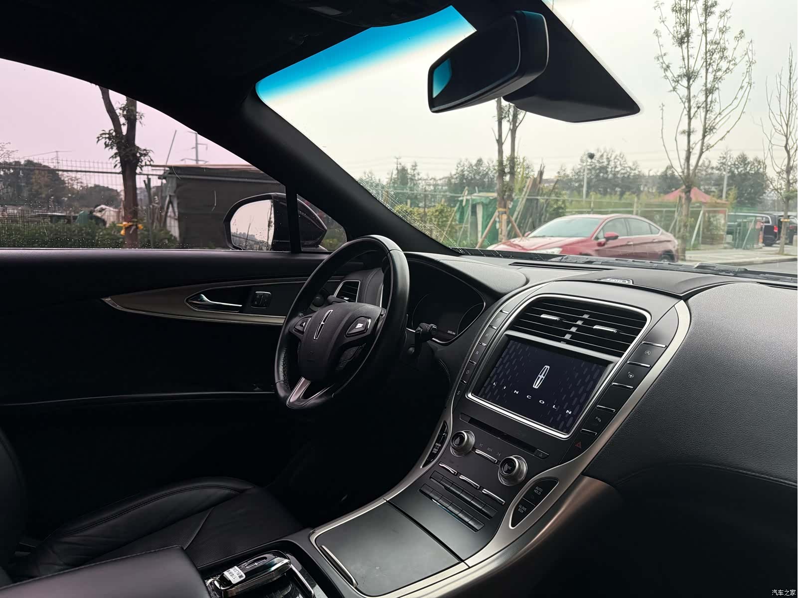 Lincoln MKX, 2017 18