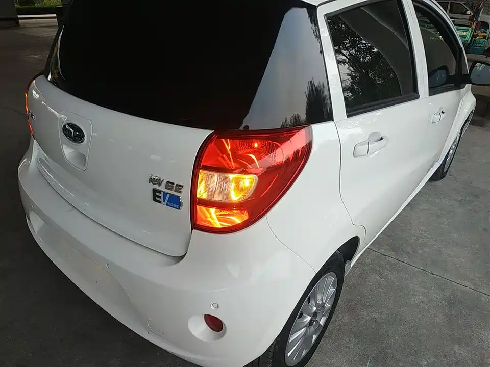 JAC JAC iEV6E