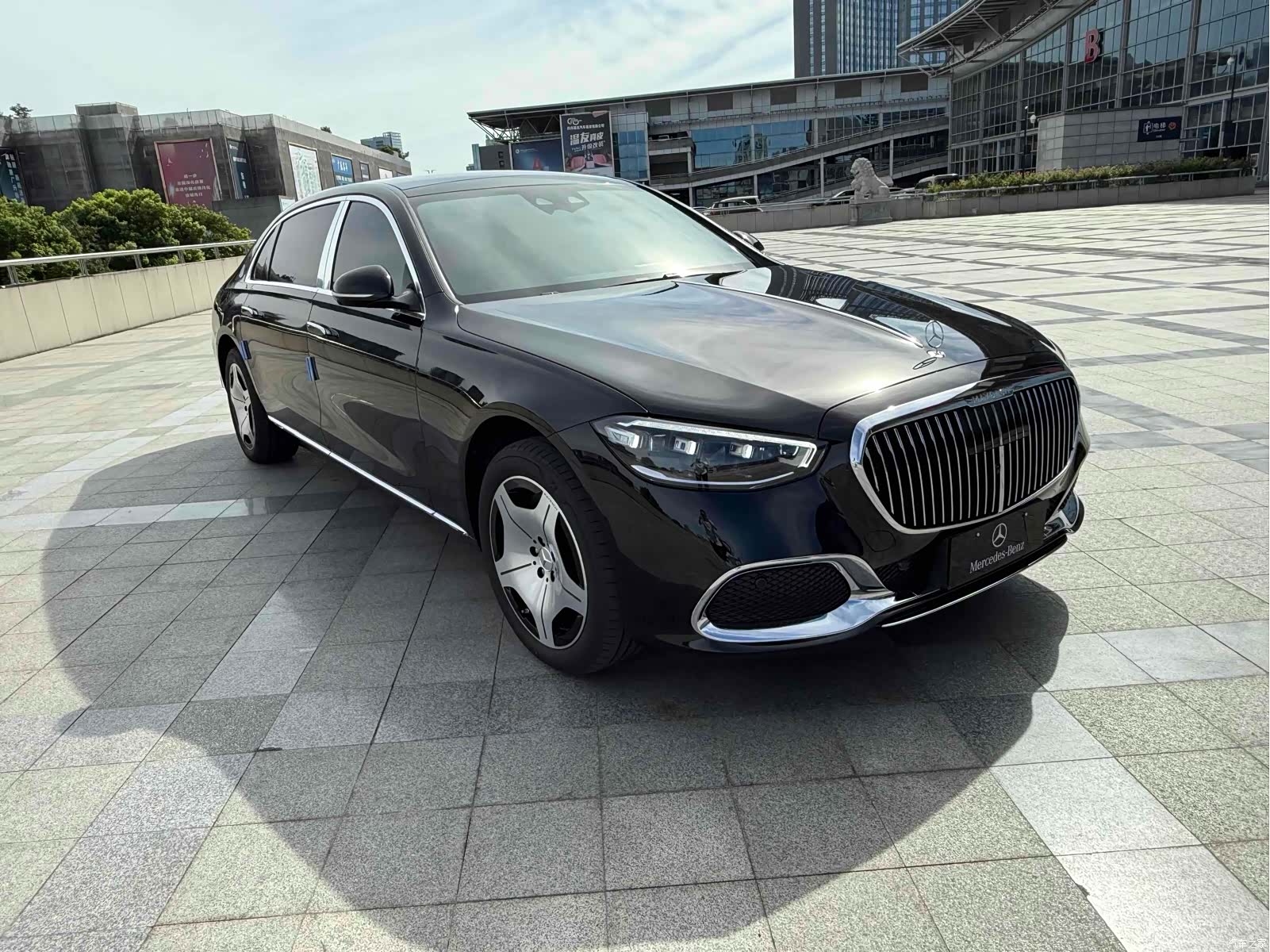 Maybach S-Class, 2024 3