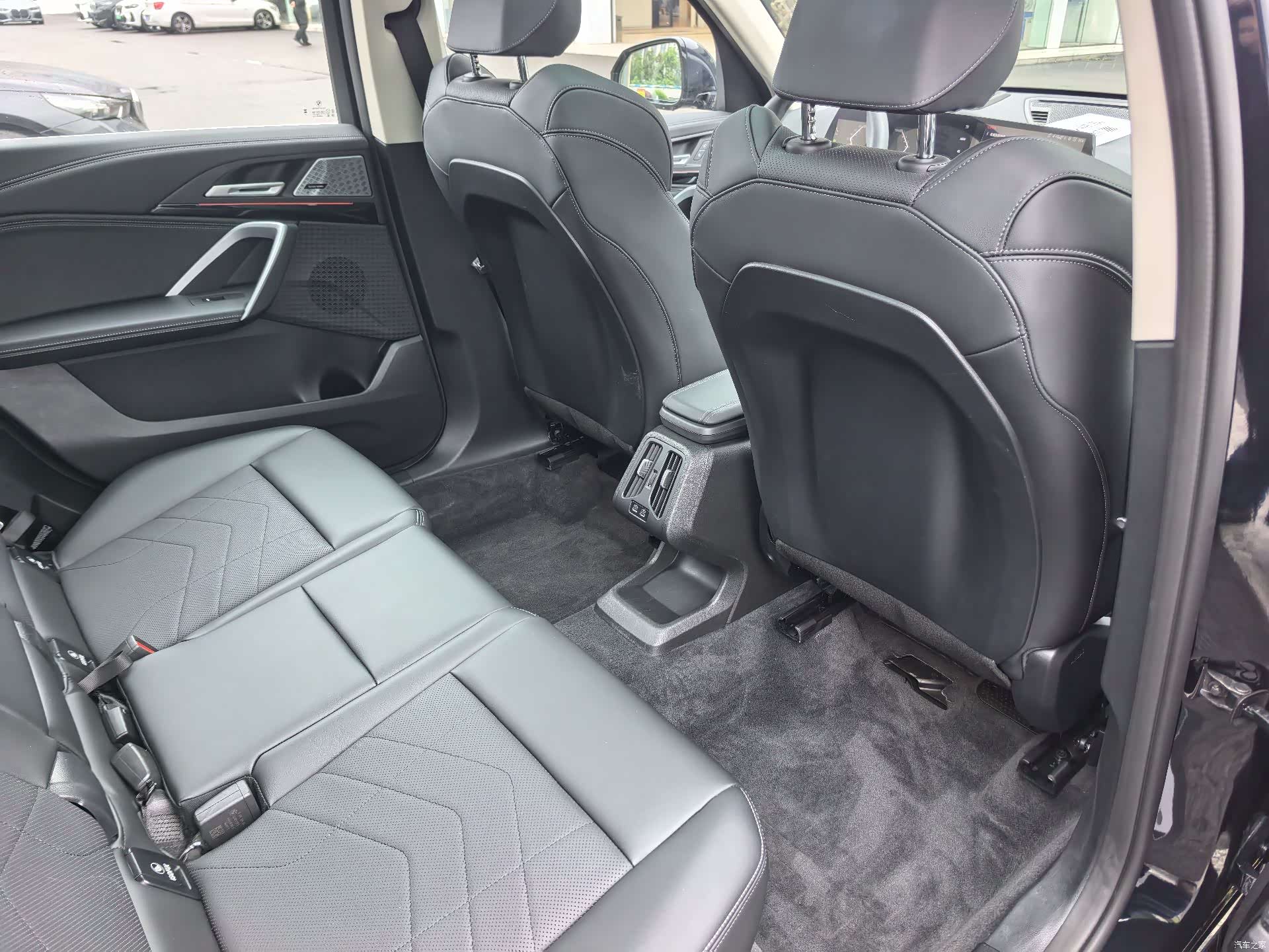 BMW X1, 2025 22