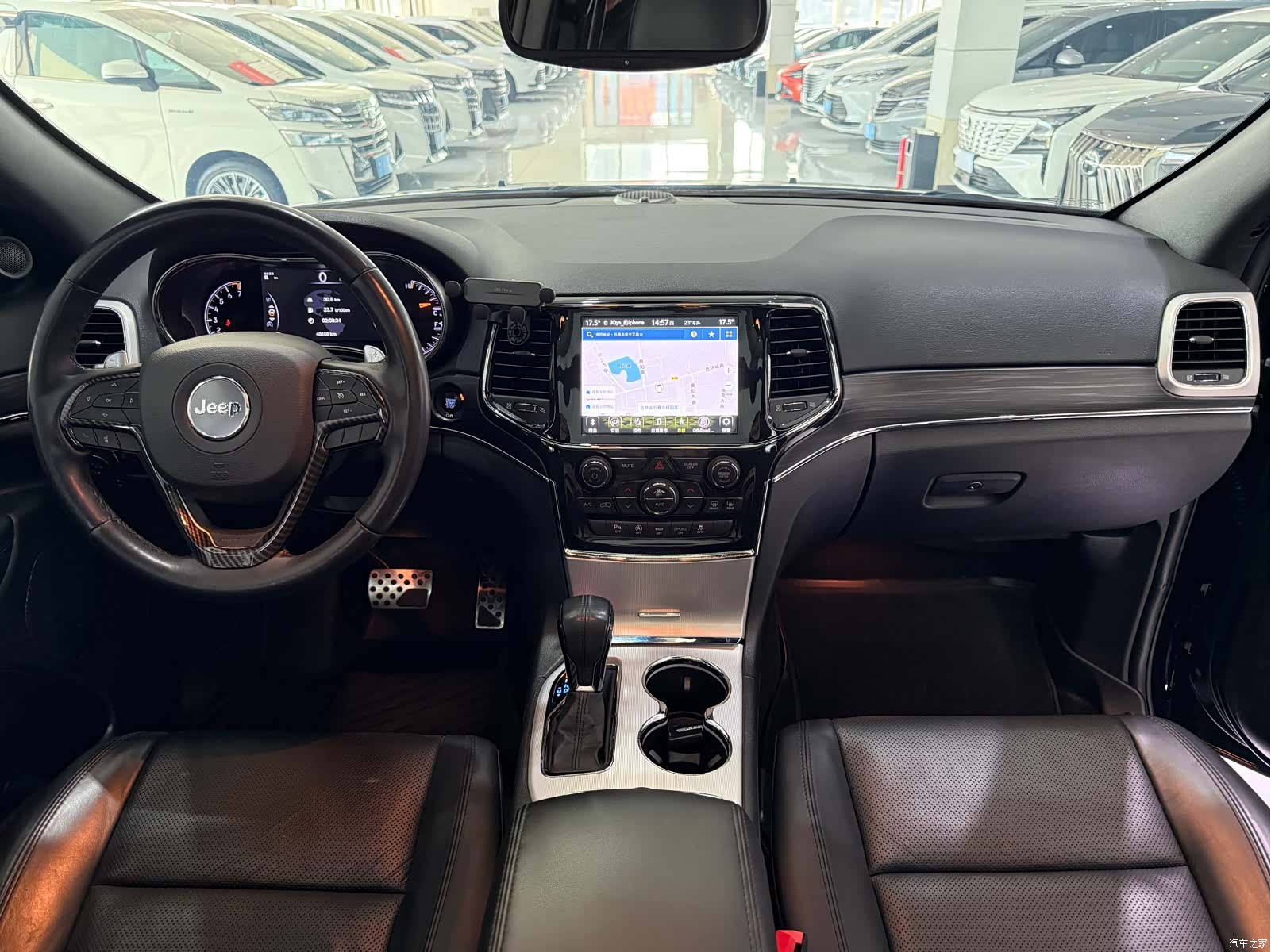 Jeep Grand Cherokee, 2022 12