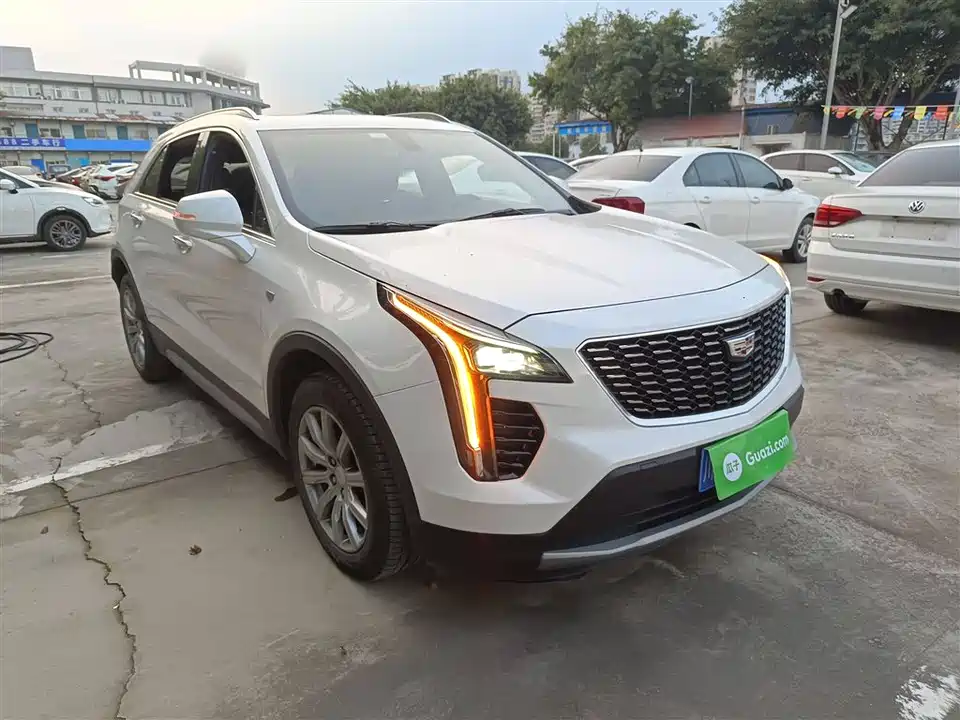 Cadillac XT4