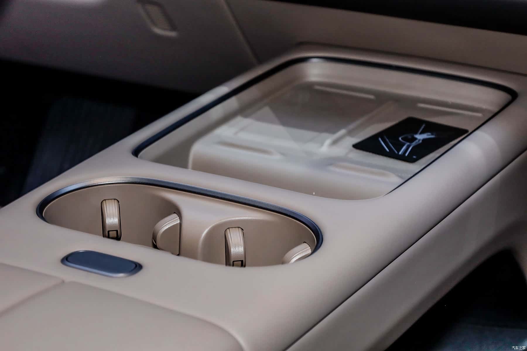 Li Auto i6, 2025 18