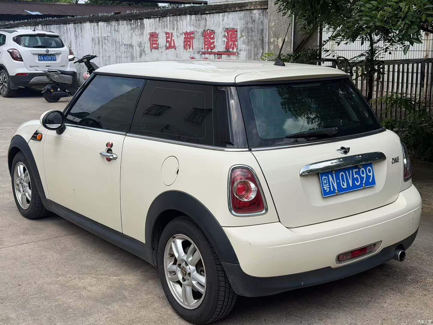 Mini ONE, 2013 4