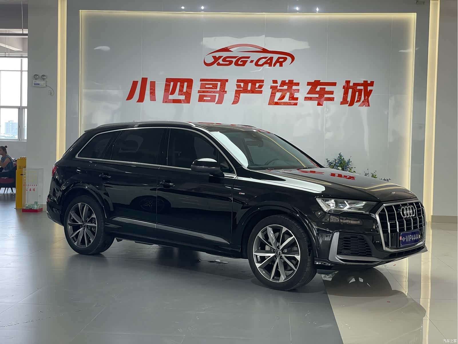 Audi Q7, 2022 8