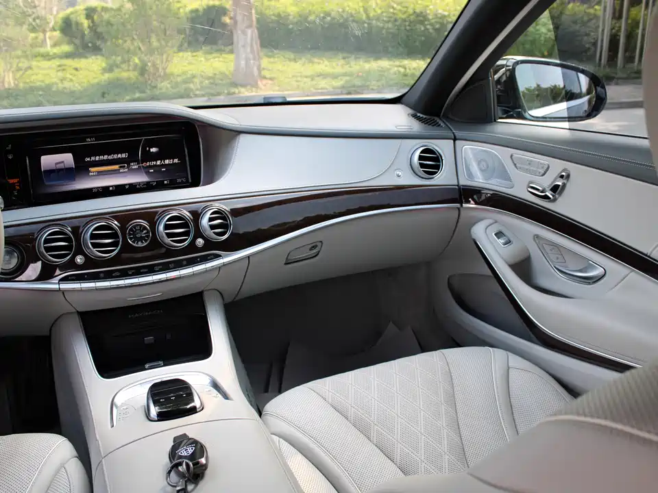 Mercedes-Benz Maybach S-class