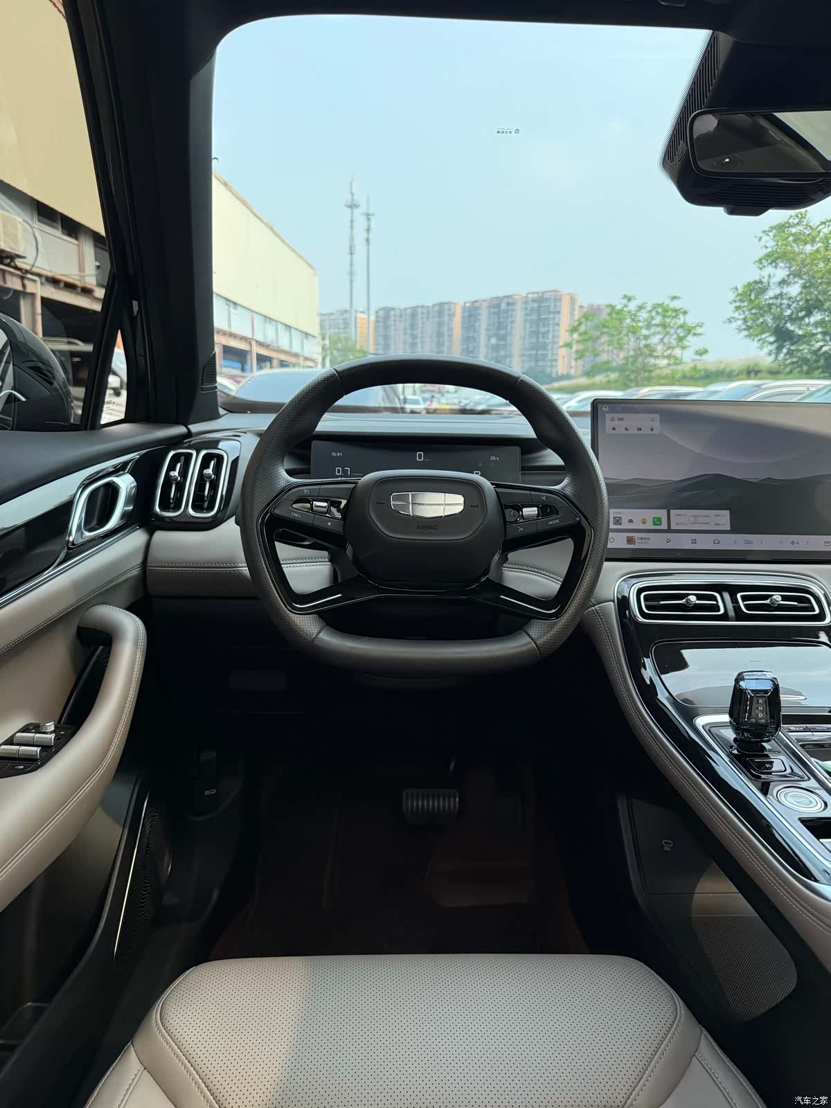 Geely Boyue, 2025 12