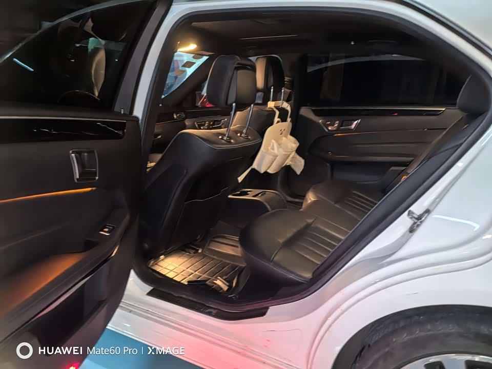 Mercedes-Benz E-class Mercedes-Benz E-class