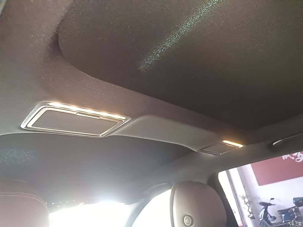 Mercedes-Benz E-Class, 2021 18