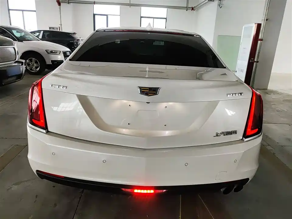 Cadillac CT6