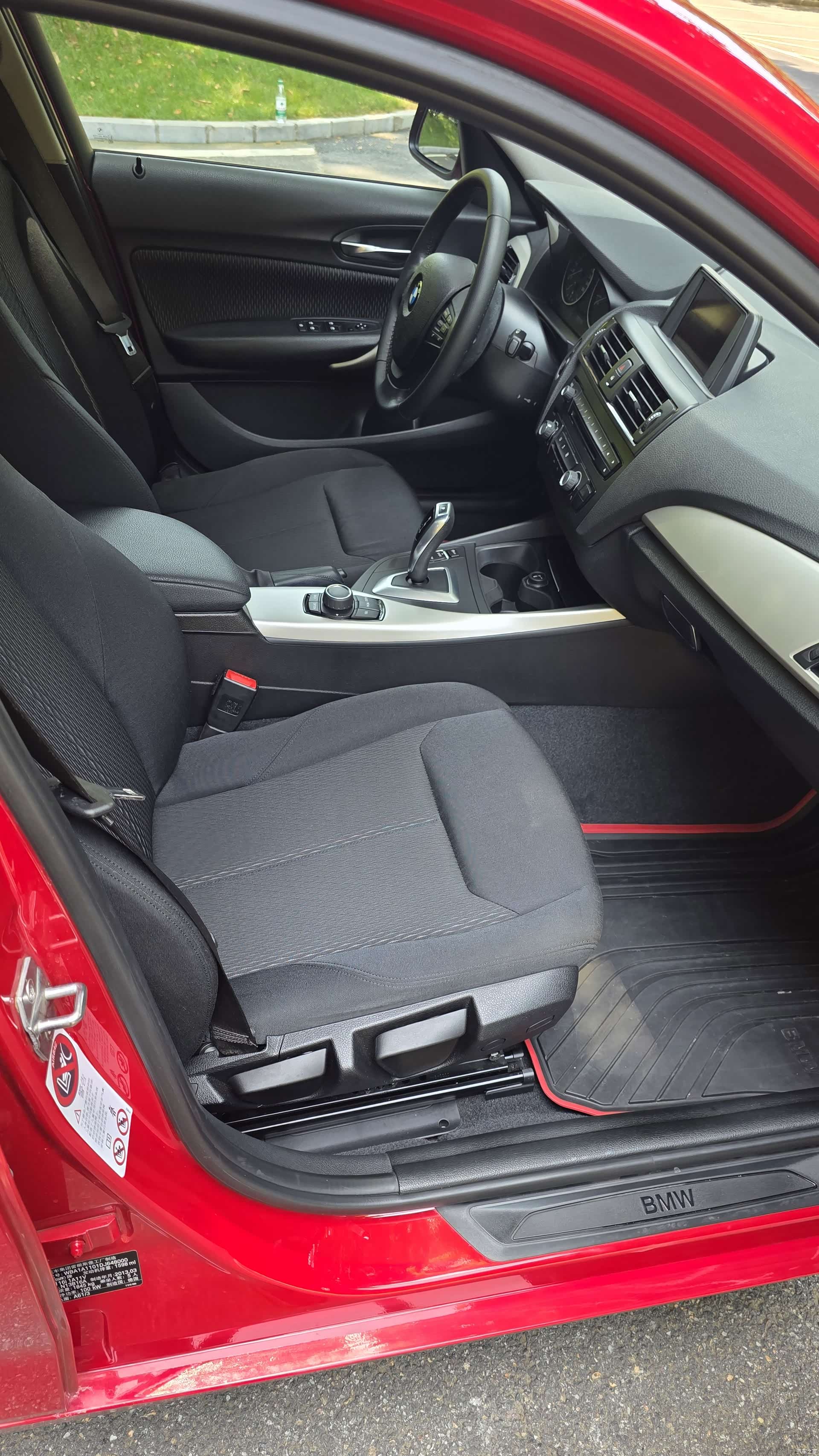 BMW 1 Series, 2013 33