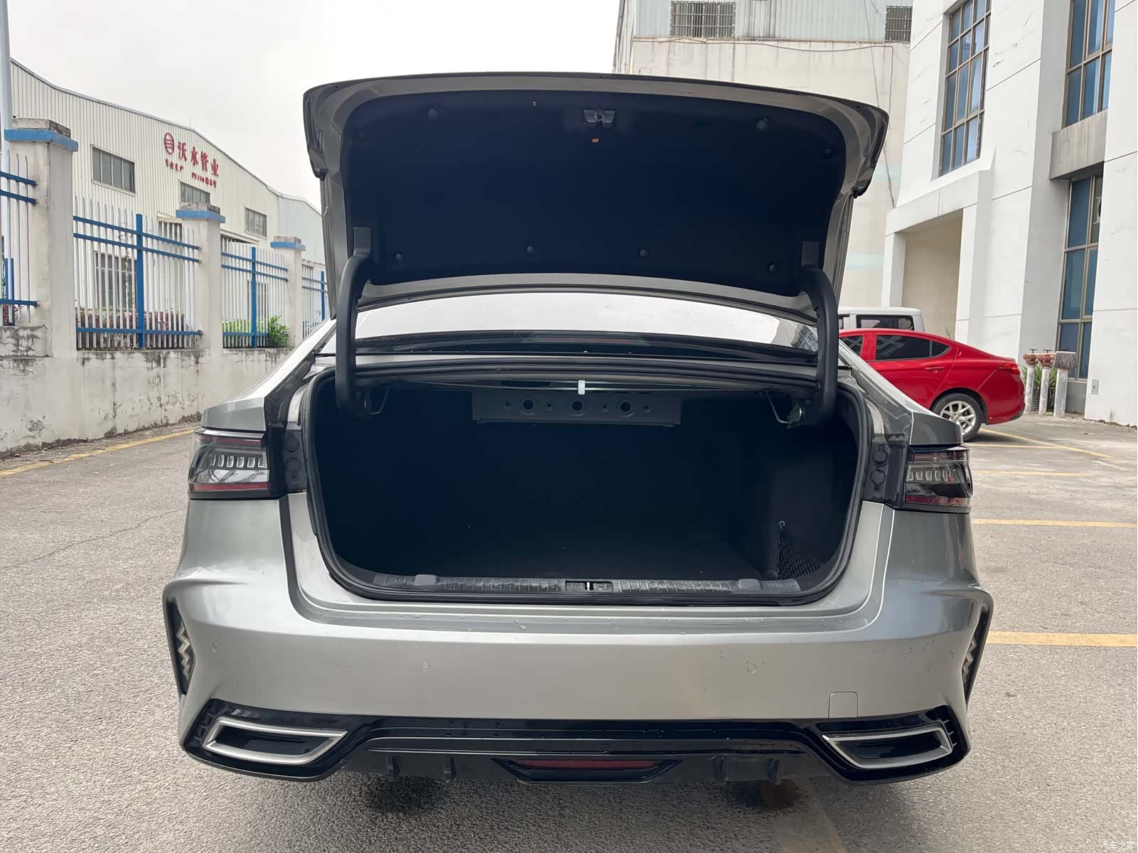 Chery Arrizo 8, 2024 13