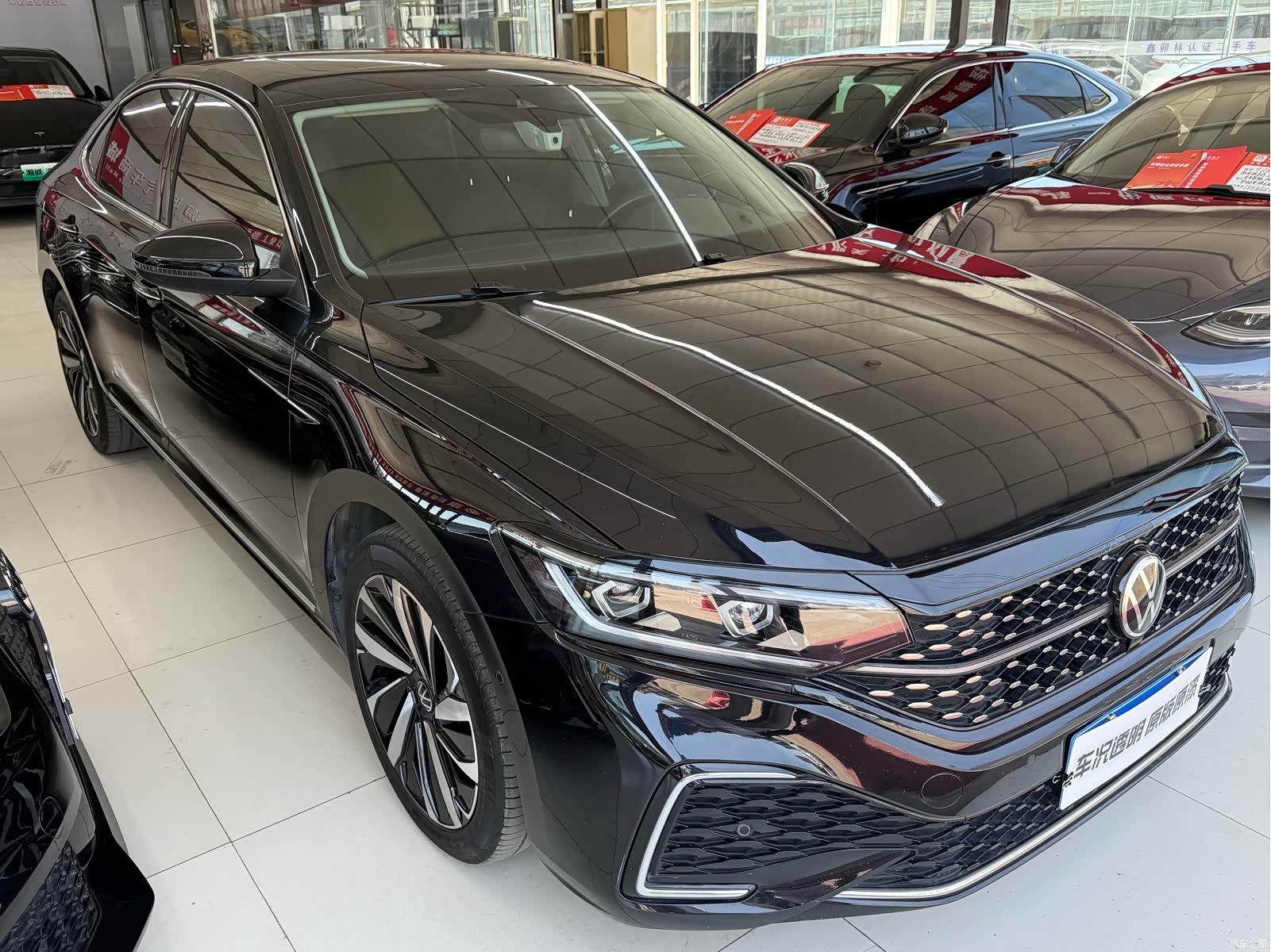 Volkswagen Passat, 2022 3
