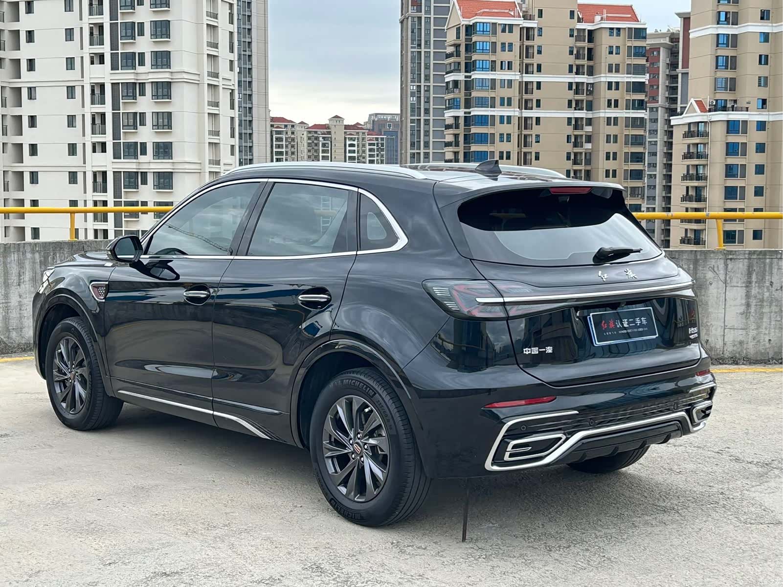 Hongqi HS5, 2024 10