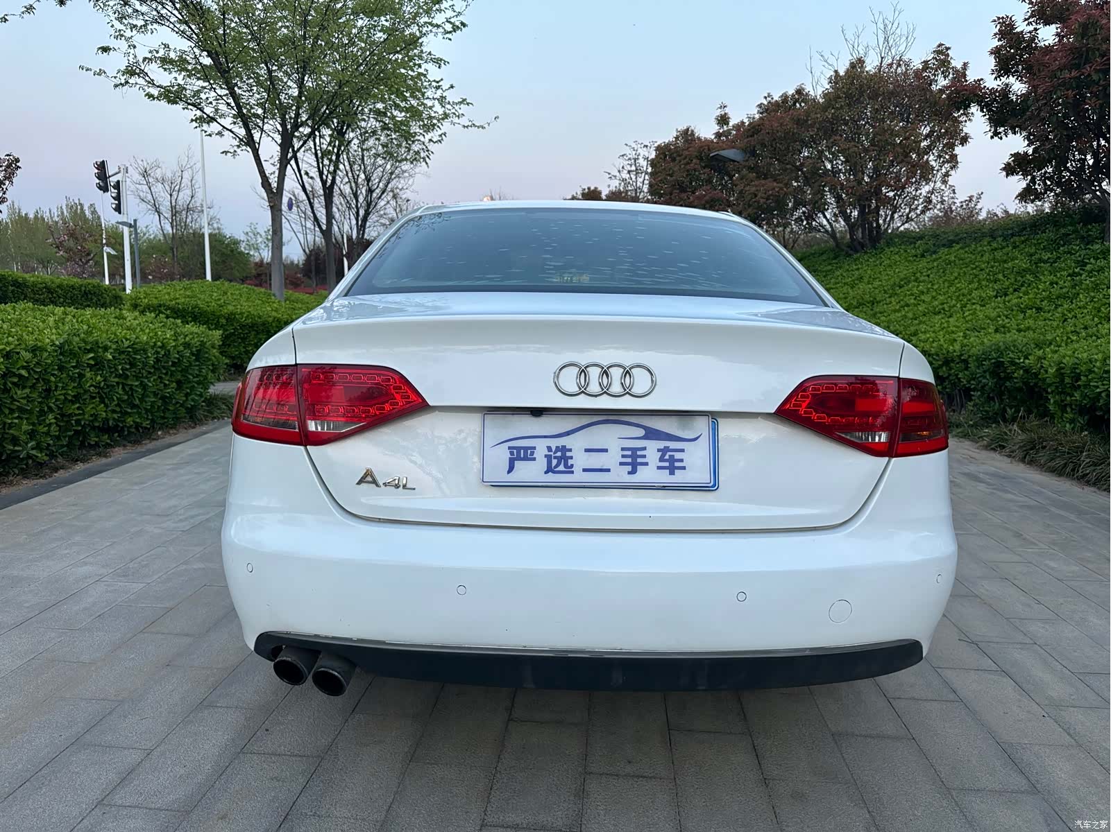 Audi A4L, 2011 11