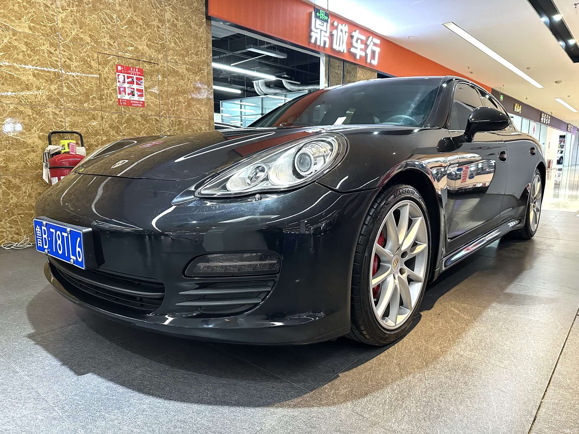 Porsche Panamera, 2010 1