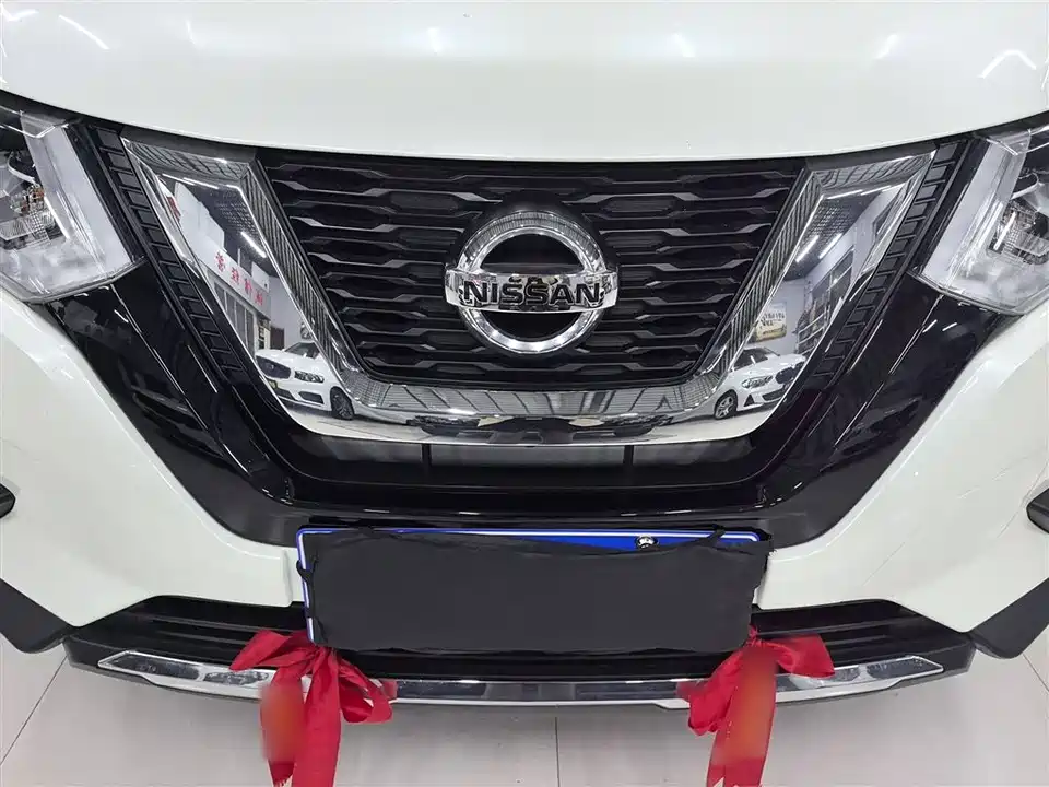 Nissan Qijun
