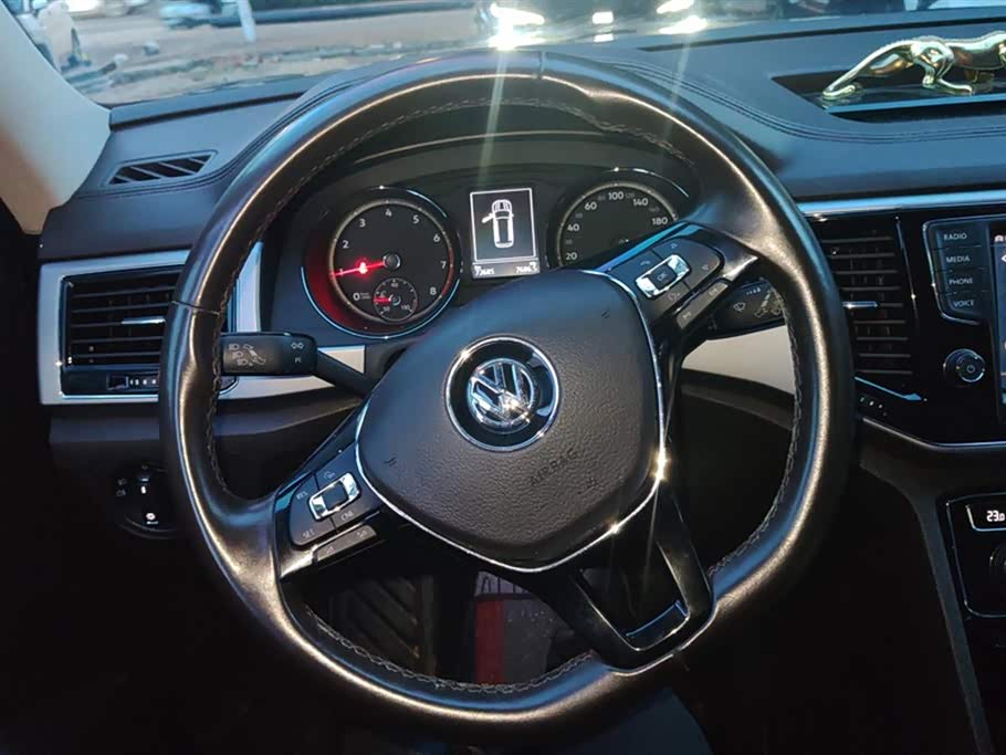 Volkswagen Tourang