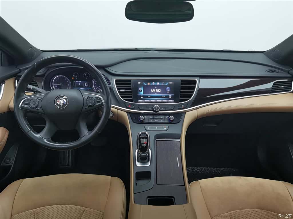 Buick LaCrosse, 2018 все фото