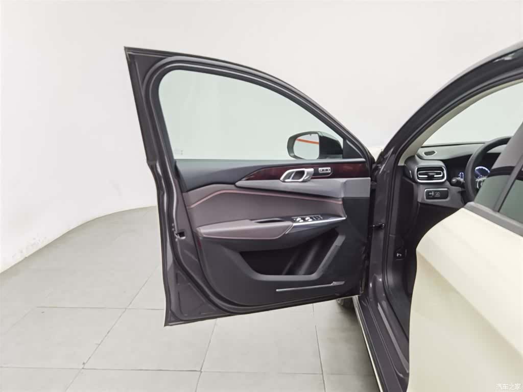 Lynk & Co 01, 2019 8