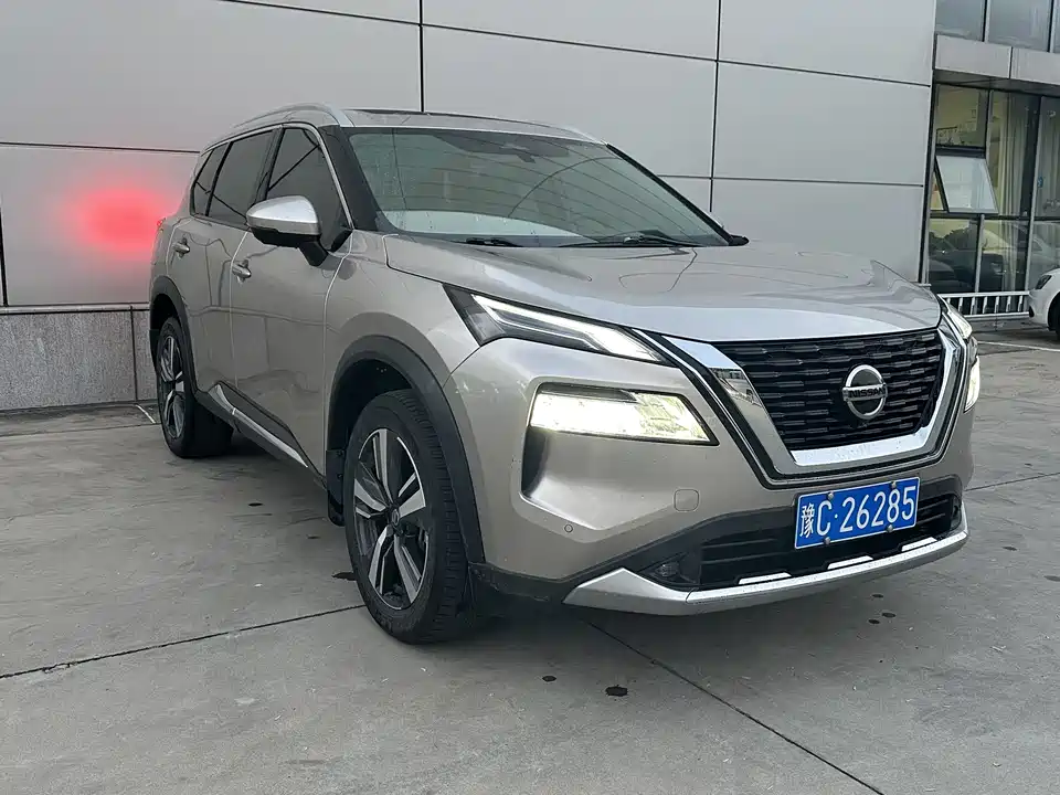 Nissan Qijun