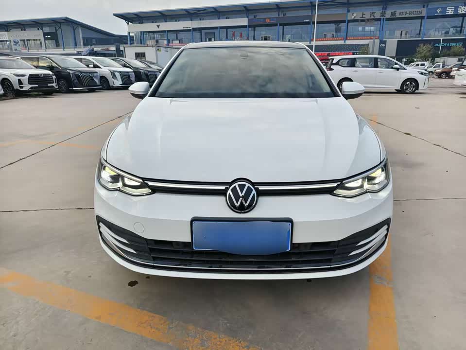 Volkswagen golf