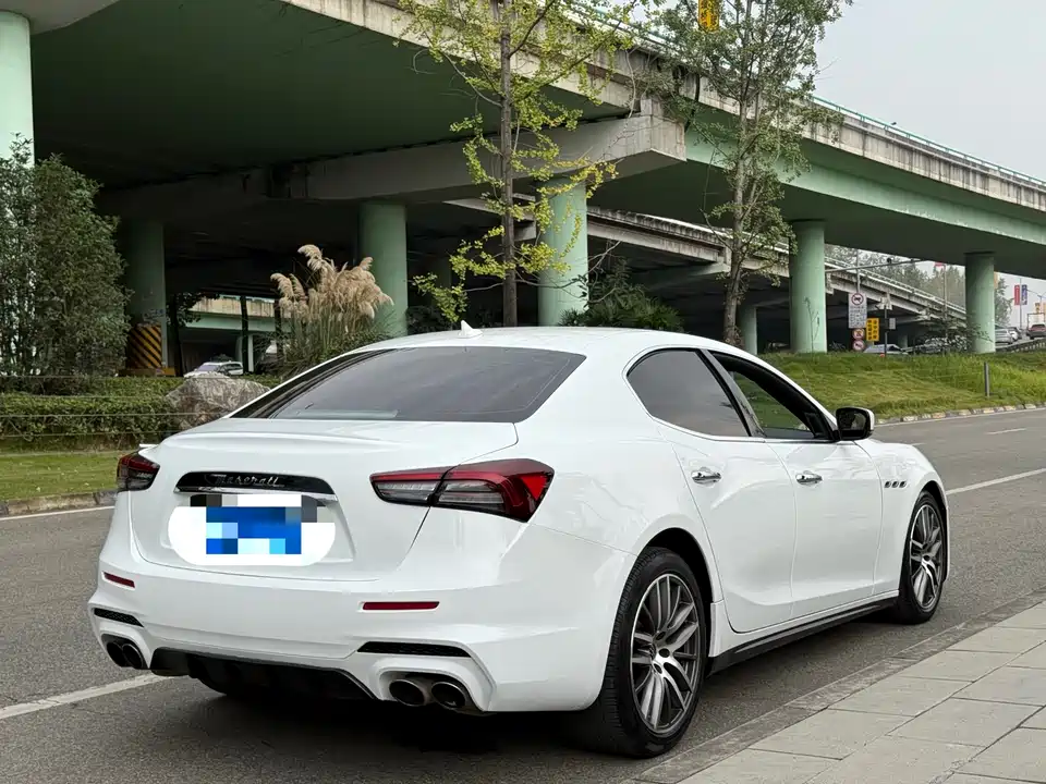 Maserati Ghibli