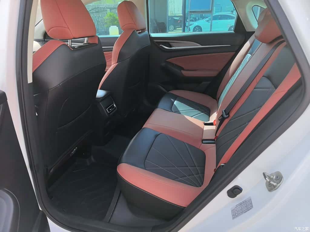 Changan Eado, 2023 13