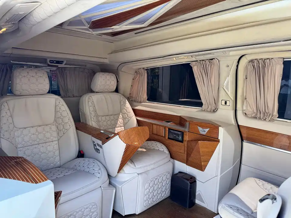 Mercedes-Benz V-class Mercedes-Benz V-class