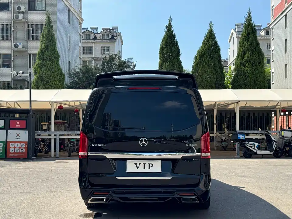 Mercedes-Benz V-class Mercedes-Benz V-class