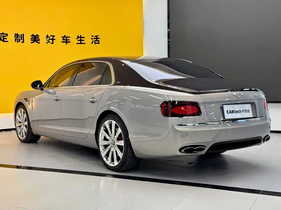 Bentley Flying