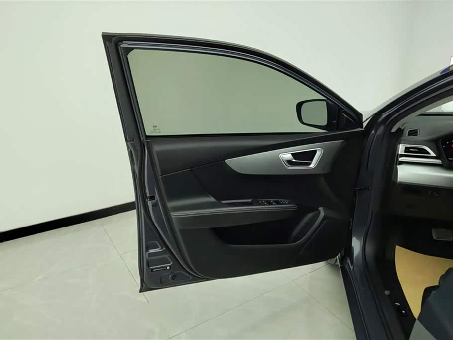 BYD Qin BYD Qin