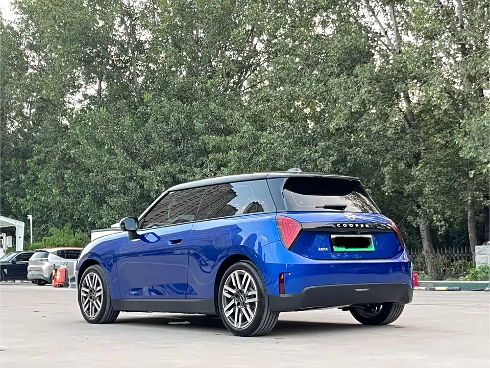 MINI Electric COOPER
