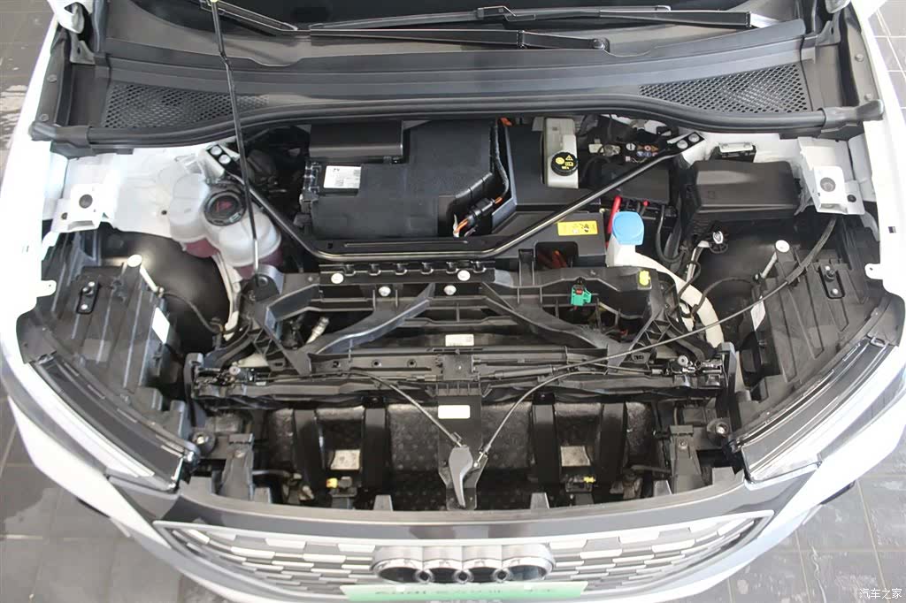 Audi Q4 e-tron, 2024 12