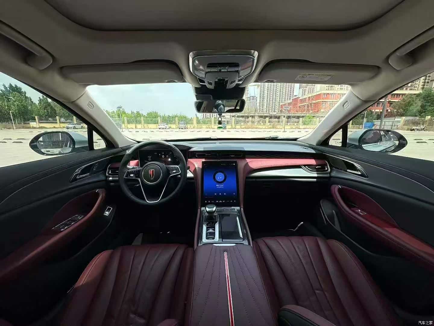 Hongqi H5, 2024 4